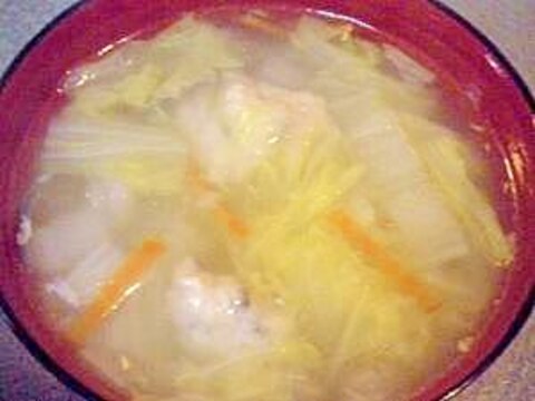 白菜とすり身団子のスープ